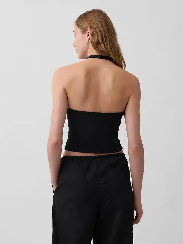 Top corto de cuello halter de punto tupido