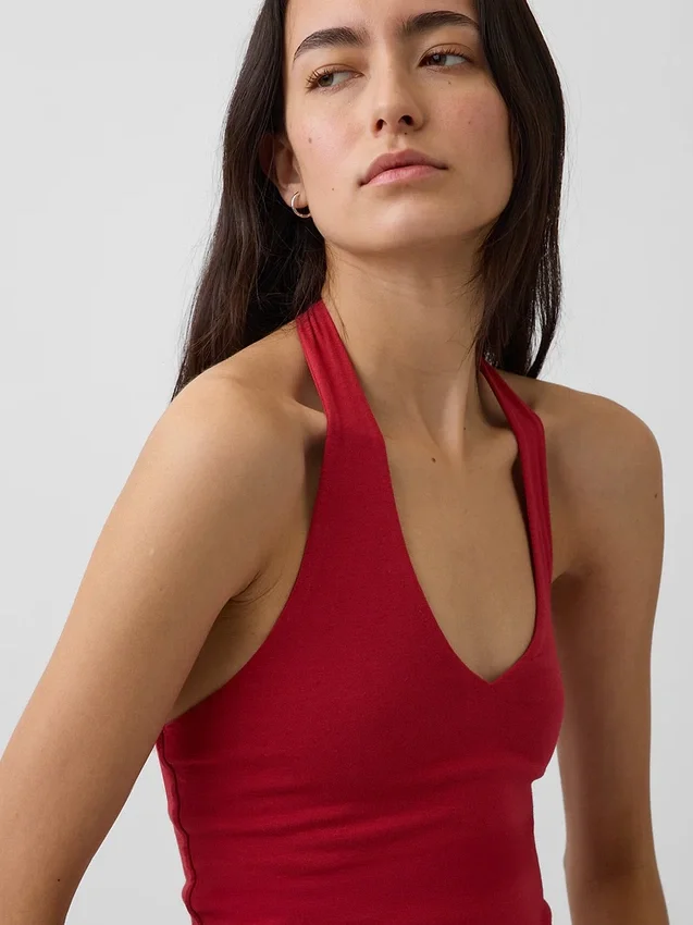 Top corto de cuello halter de punto tupido