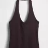 Top corto de cuello halter de punto tupido