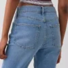 Vaqueros cortos de talle alto, estilo recto y ajustado de los años 90