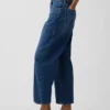 Vaqueros cropped de talle alto y corte acampanado