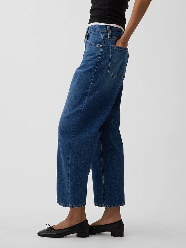Vaqueros cropped de talle alto y corte acampanado