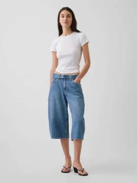 Vaqueros culotte de talle alto con cinturón