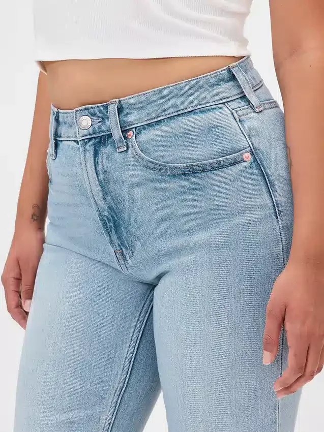 Vaqueros Curvy de talle alto, estilo «90s», ajustados y de corte recto