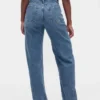 Vaqueros curvy de talle alto y corte recto