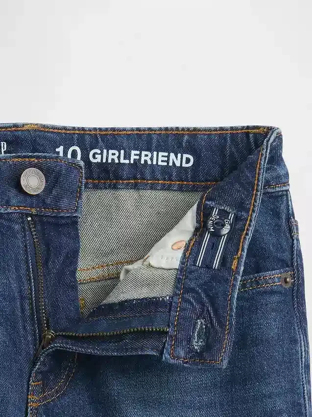 Vaqueros «girlfriend» de talle medio para niña
