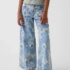 Vaqueros holgados de cintura baja con estampado floral para niños
