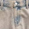 Vaqueros holgados de talle bajo «Barrel» de GAP × Hfr, de la colección de Nicole Benefield