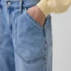 Vaqueros holgados de talle bajo estilo años 90