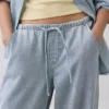 Vaqueros holgados de talle bajo, ultrasuaves y de estilo «90s»
