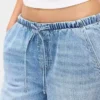 Vaqueros holgados de talle bajo, ultrasuaves y de estilo «90s»