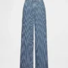 Vaqueros holgados de tiro medio con rayas de denim ultrasuaves