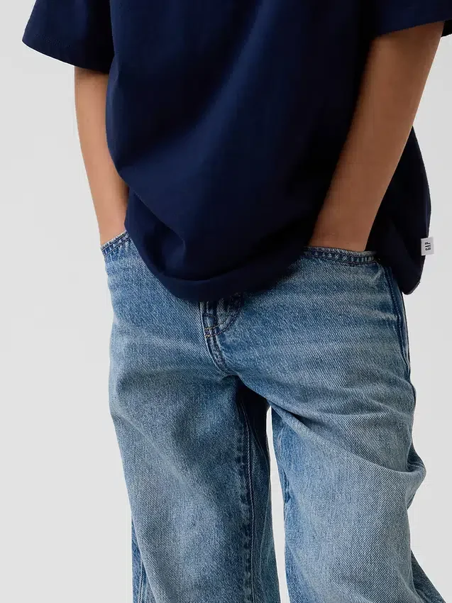 Vaqueros holgados estilo años 90 para niños