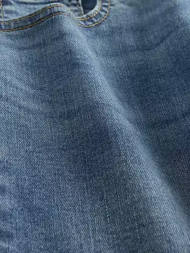 Vaqueros pitillo de talle alto