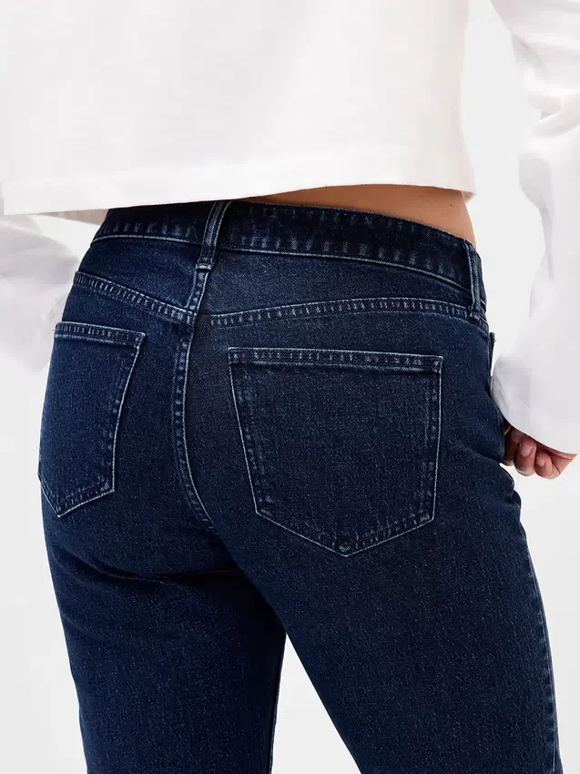 Vaqueros rectos ajustados de talle bajo «Curvy» estilo años 90