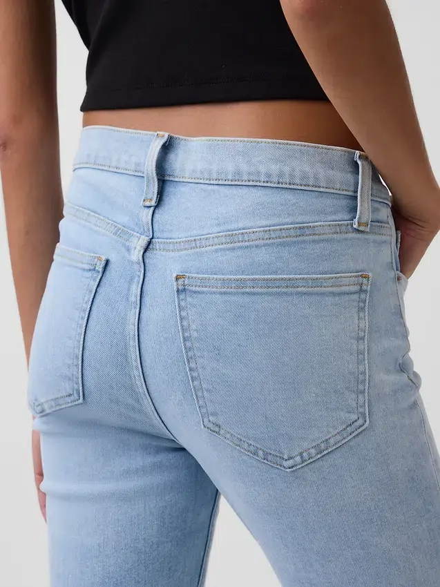 Vaqueros slim vintage de talle medio