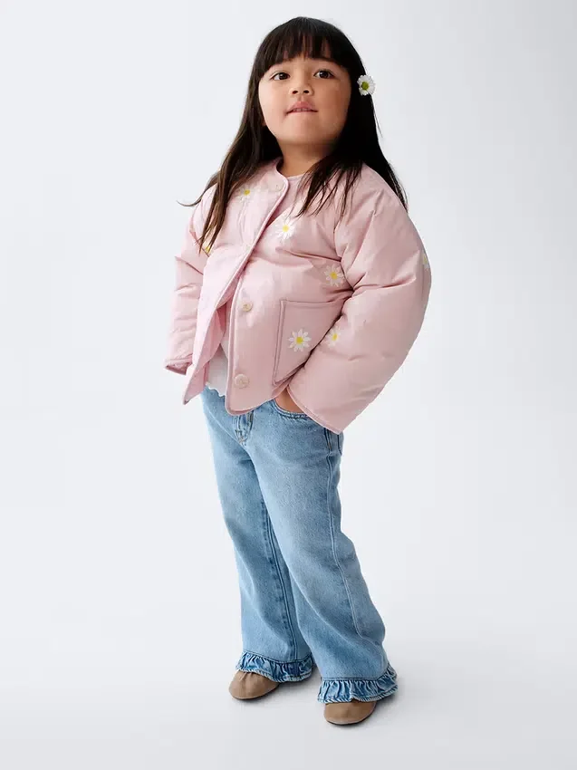 Vaqueros Stride con bajo con volantes para bebés y niños pequeños