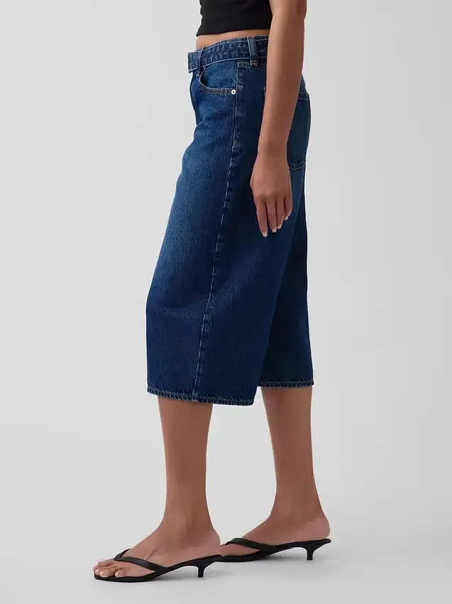 Vaqueros tipo culotte de talle alto con cinturón de cintas