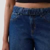 Vaqueros tipo culotte de talle alto con cinturón de cintas
