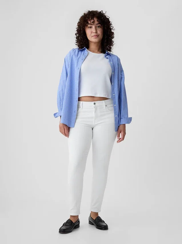 Vaqueros «true skinny» de talle medio