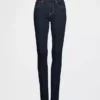 Vaqueros «true skinny» de talle medio