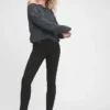 Vaqueros «True Skinny» de talle medio para curvas