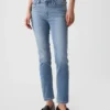 Vaqueros vintage de talle medio, corte ajustado y bajo con corte en V