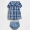 Vestido de cuadros con cuello para bebé