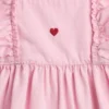 Vestido de denim con corazón para bebé