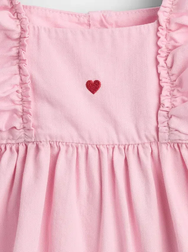 Vestido de denim con corazón para bebé