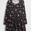Vestido de niñita con corte abullonado