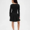 Vestido de niñita con corte abullonado