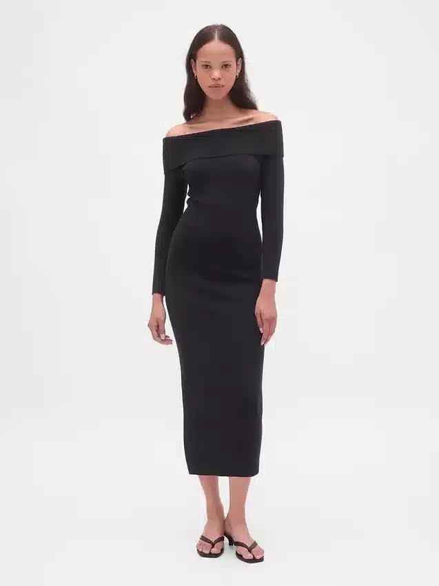 Vestido de punto midi elástico con hombros al aire de CashSoft