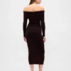 Vestido de punto midi elástico con hombros al aire de CashSoft