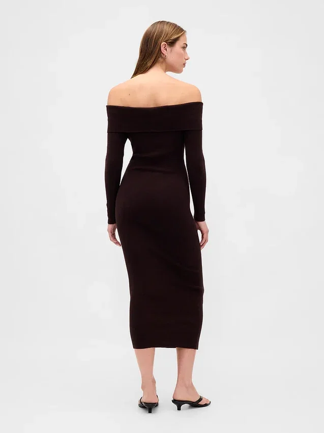 Vestido de punto midi elástico con hombros al aire de CashSoft