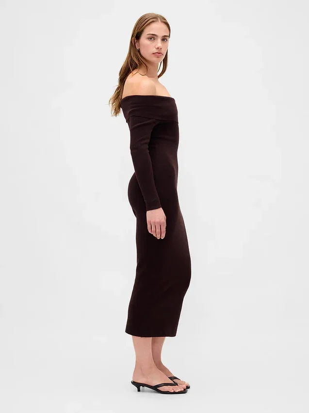 Vestido de punto midi elástico con hombros al aire de CashSoft