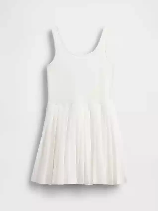 Vestido de tenis plisado para niña