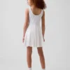Vestido de tenis plisado para niña