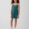 Vestido deportivo sin mangas para niña