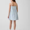 Vestido deportivo sin mangas para niña