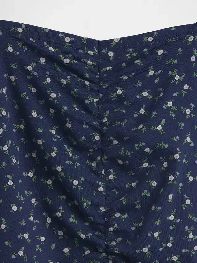 Vestido infantil con fruncidos