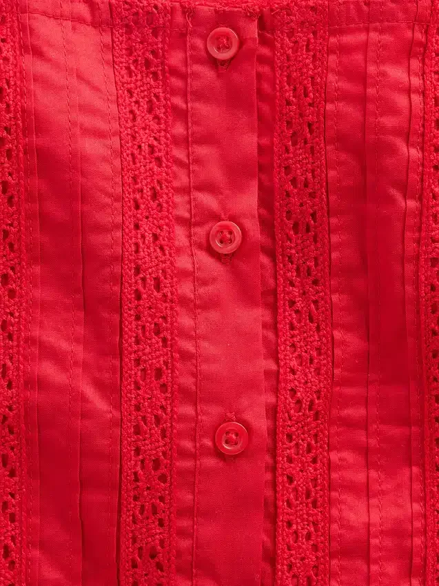 Vestido infantil de manga con volantes y ribete de encaje