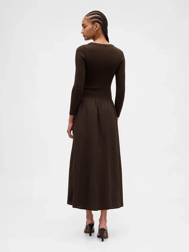 Vestido largo de cintura baja con mezcla de tejidos