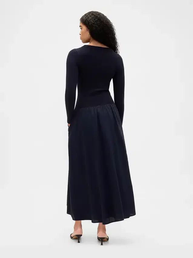 Vestido largo de cintura baja con mezcla de tejidos