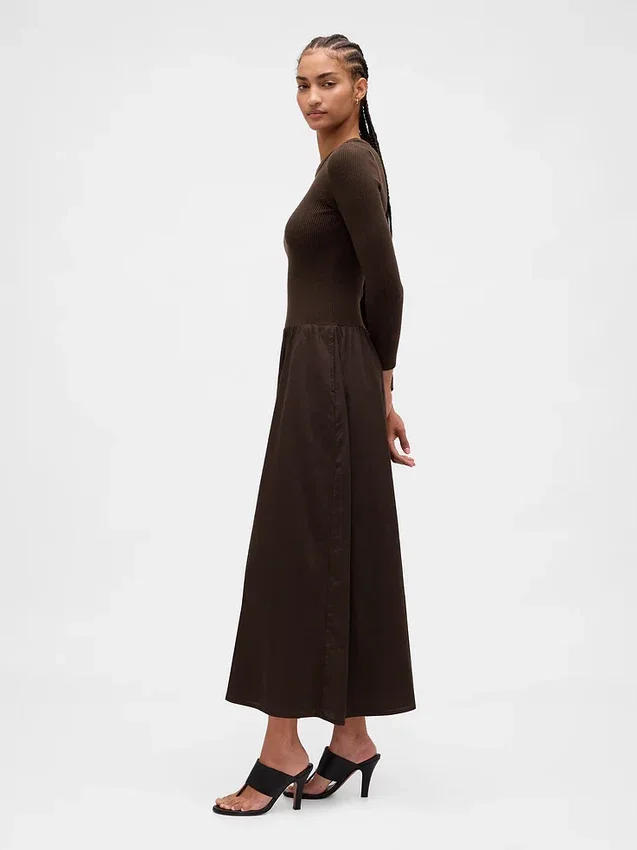 Vestido largo de cintura baja con mezcla de tejidos