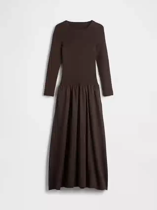 Vestido largo de cintura baja con mezcla de tejidos