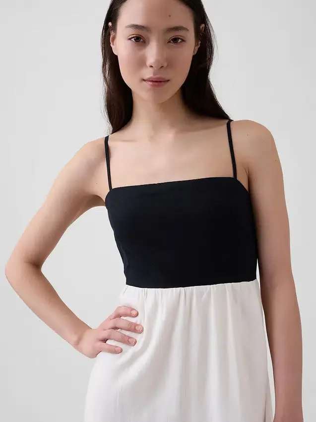 Vestido largo de cintura imperio en mezcla de lino