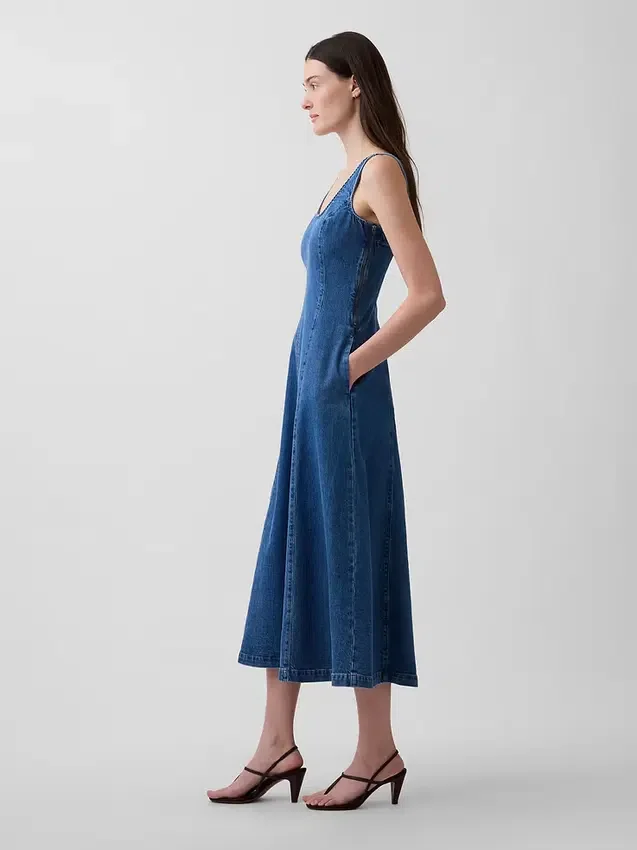 Vestido largo de denim con cuello redondo