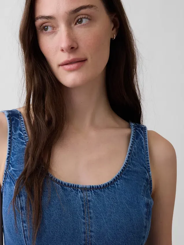 Vestido largo de denim con cuello redondo