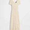 Vestido largo de jerséu acanalado con botones en la parte delantera